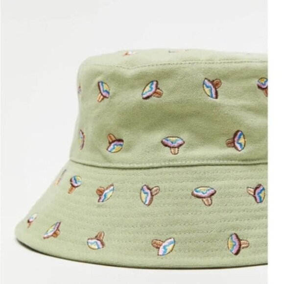 Urban Outfitters Accessories - New Urban Outfitters Women One Size Bucket Hat Mushroom Embroidered Boho Green
